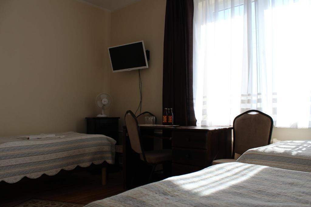 غوجوف فييلكوبولسكي Hotel Huzar الغرفة الصورة